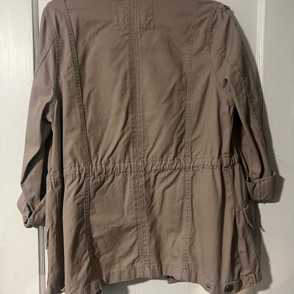 Jacket - Picture 2 of 3